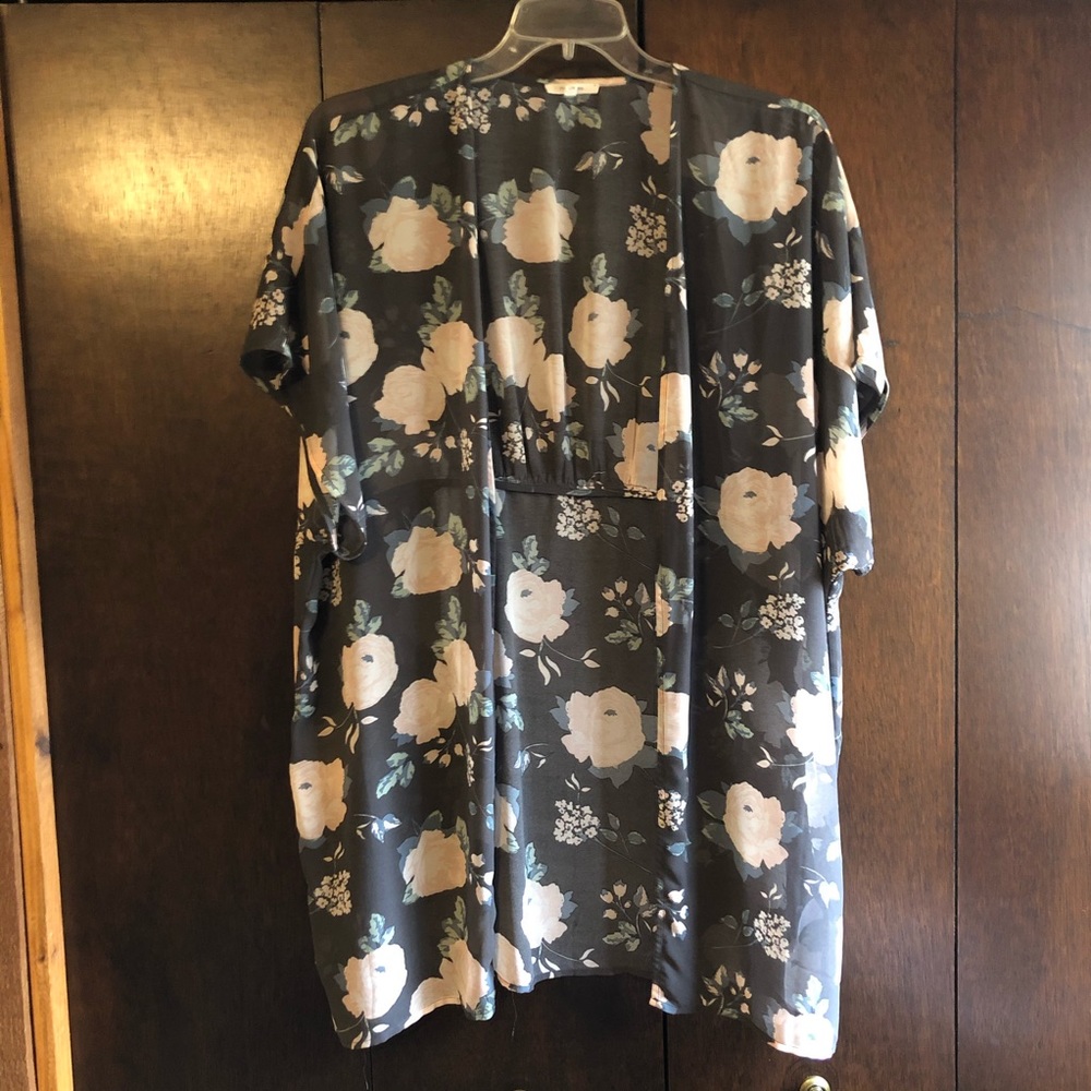 Maurices kimono